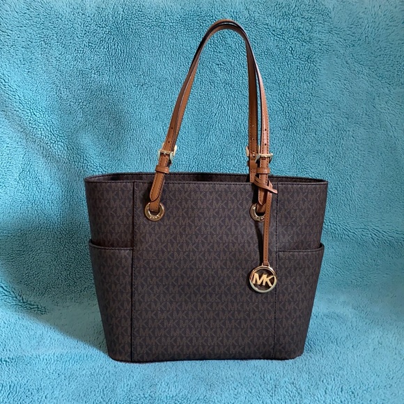 Michael Kors Handbags - Michael Kors Tote Bag